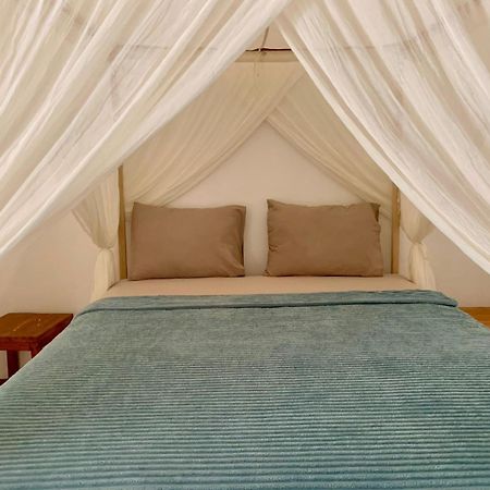 The Village Rua Beach Homestay Экстерьер фото