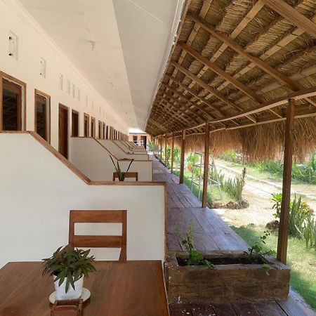 The Village Rua Beach Homestay Экстерьер фото