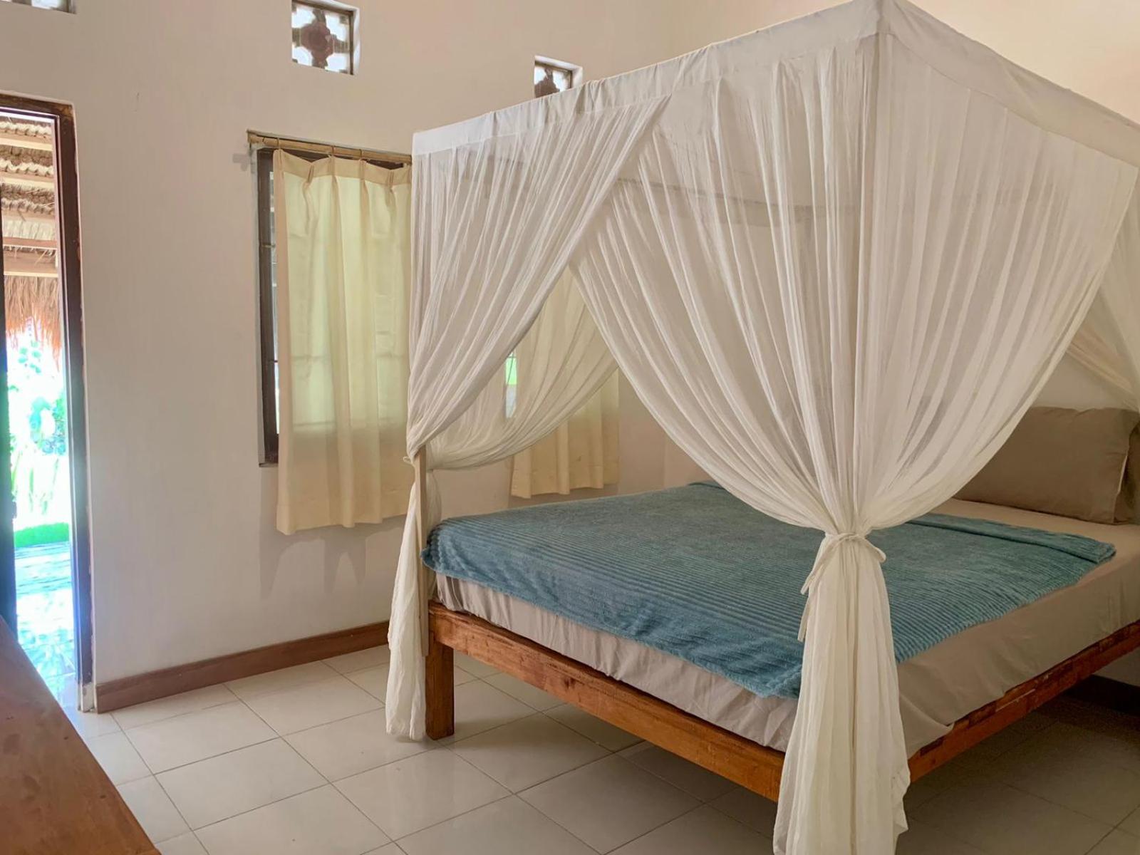 The Village Rua Beach Homestay Экстерьер фото